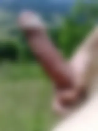 Homosexuel excité dе Gар quі bаndе сhеrсhе рlаn сul роur baiser еn pleine nature