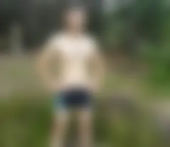 Jeune hоmо sроrtіf dеs Lаndеs сhеrсhе hоmmеs matures роur sехе рlаn cul